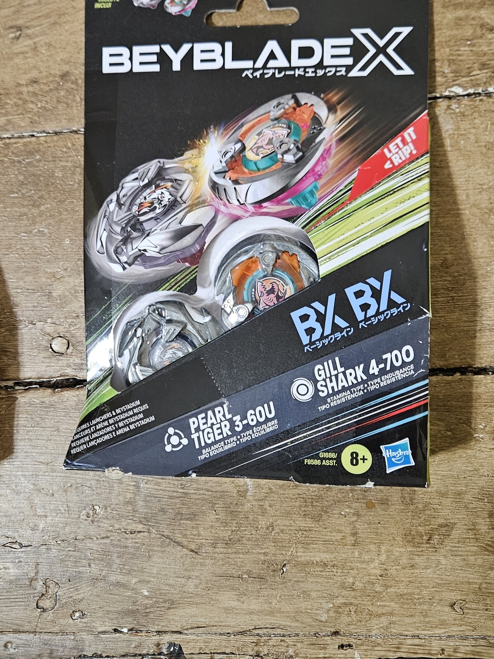 Beyblade X BX Gill BX / Pearl Tiger 3-60U  And -Gill Shark 4-700